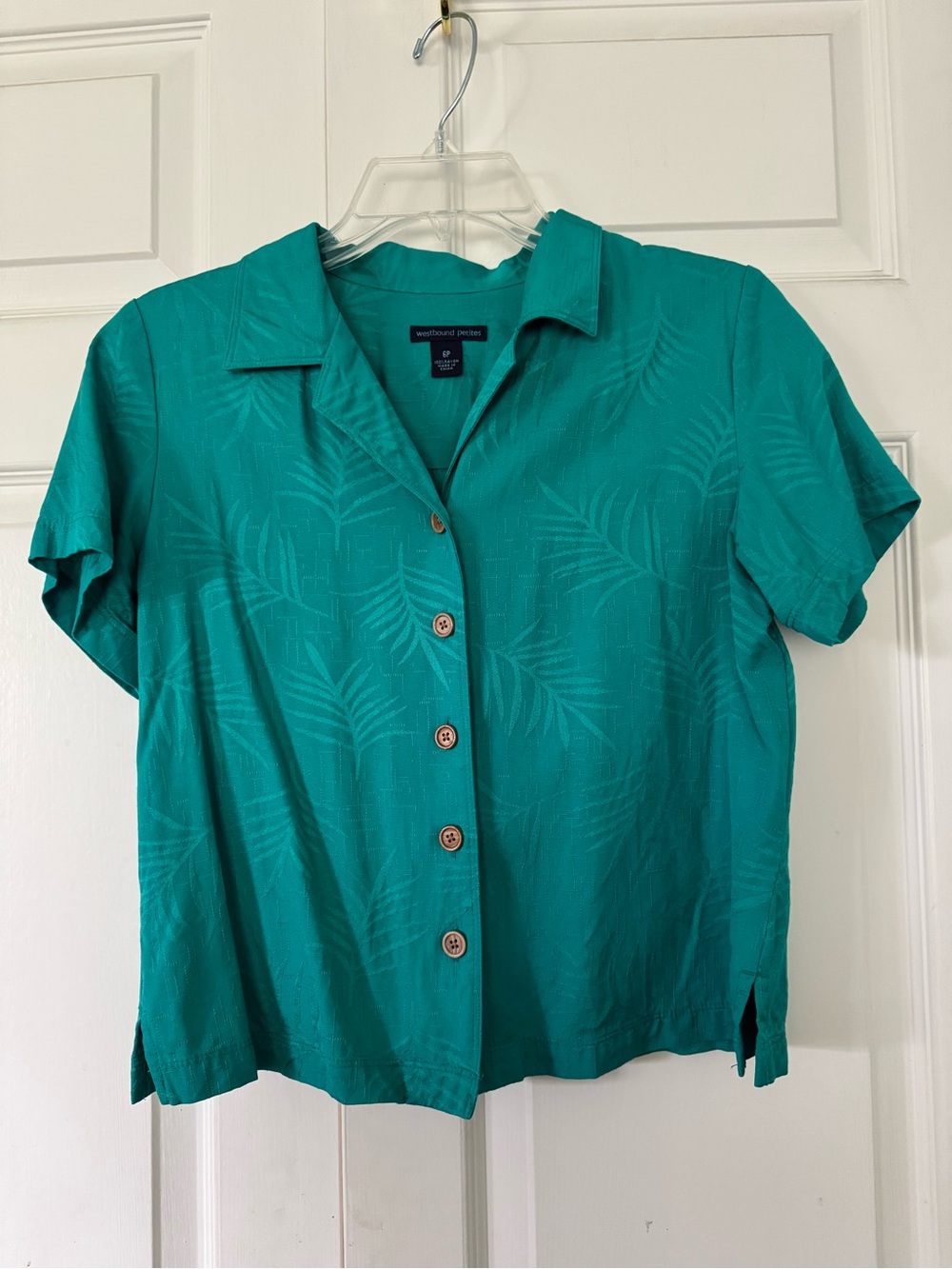 Westbound Short-Sleeve Button-Up Crop Top S